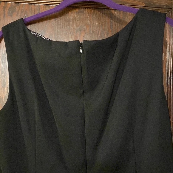 Black Dress With Lace Front - Picture 5 of 8